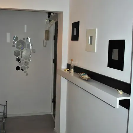 Apartament Freya アパート コンスタンツァ